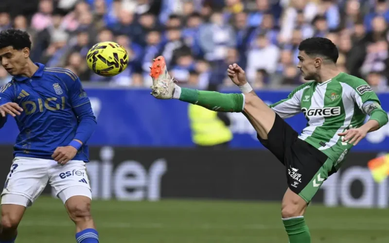 تعادل درامي.. بيتيس ينتزع النقطة من أوفييدو في الدوري الإسباني